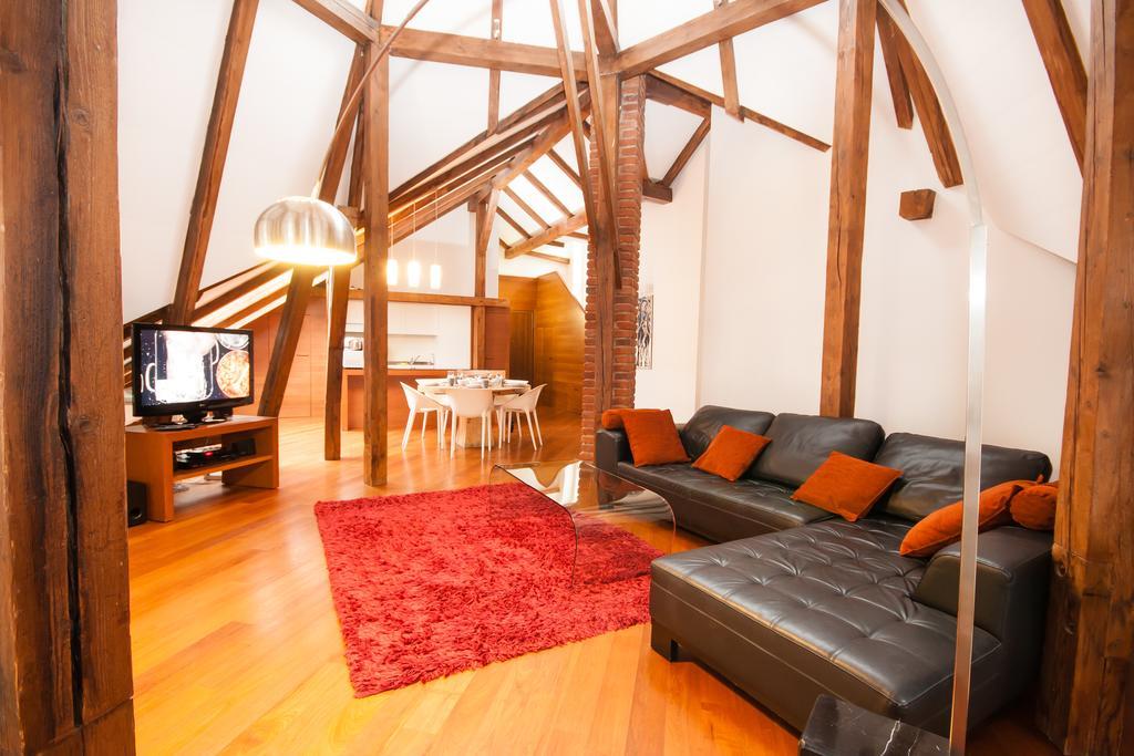 شقة Luxury Loft براغ المظهر الخارجي الصورة