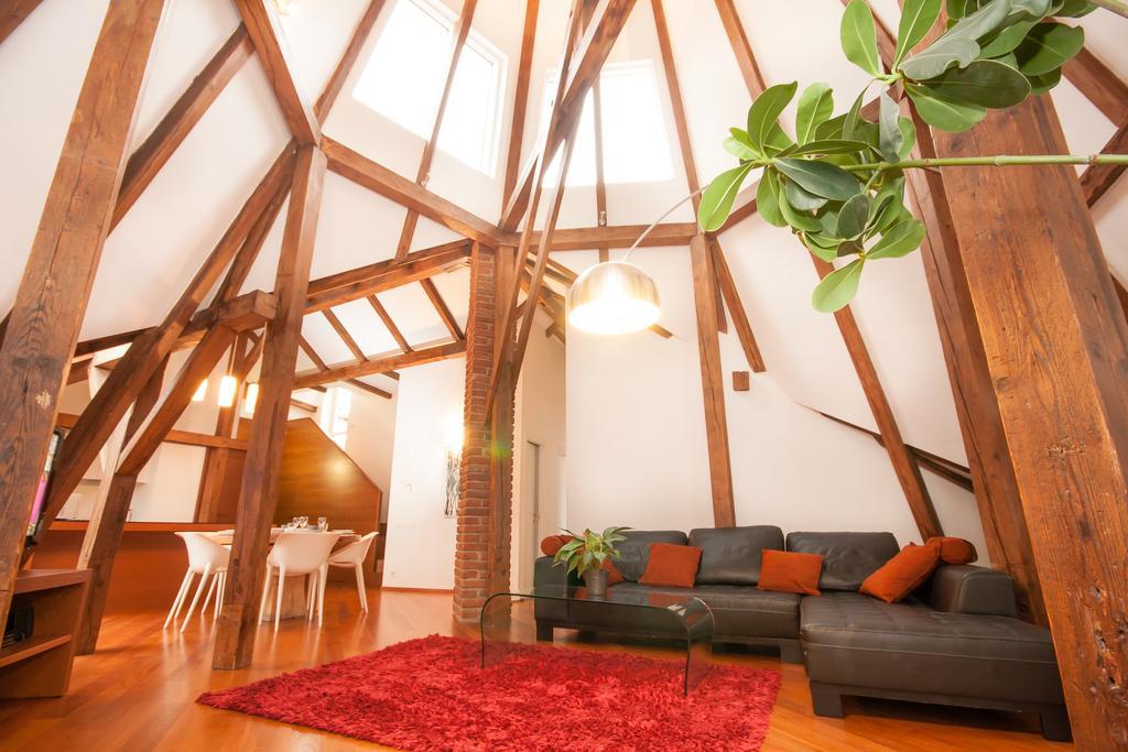 شقة Luxury Loft براغ الغرفة الصورة