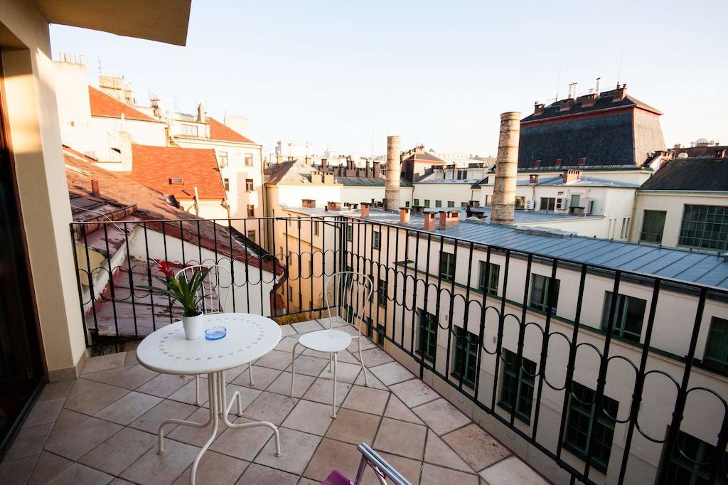شقة Luxury Loft براغ الغرفة الصورة